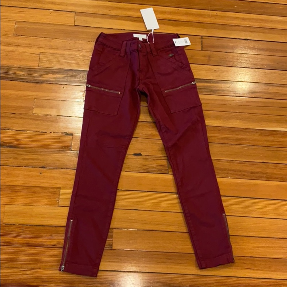 Marroon zipper jeans